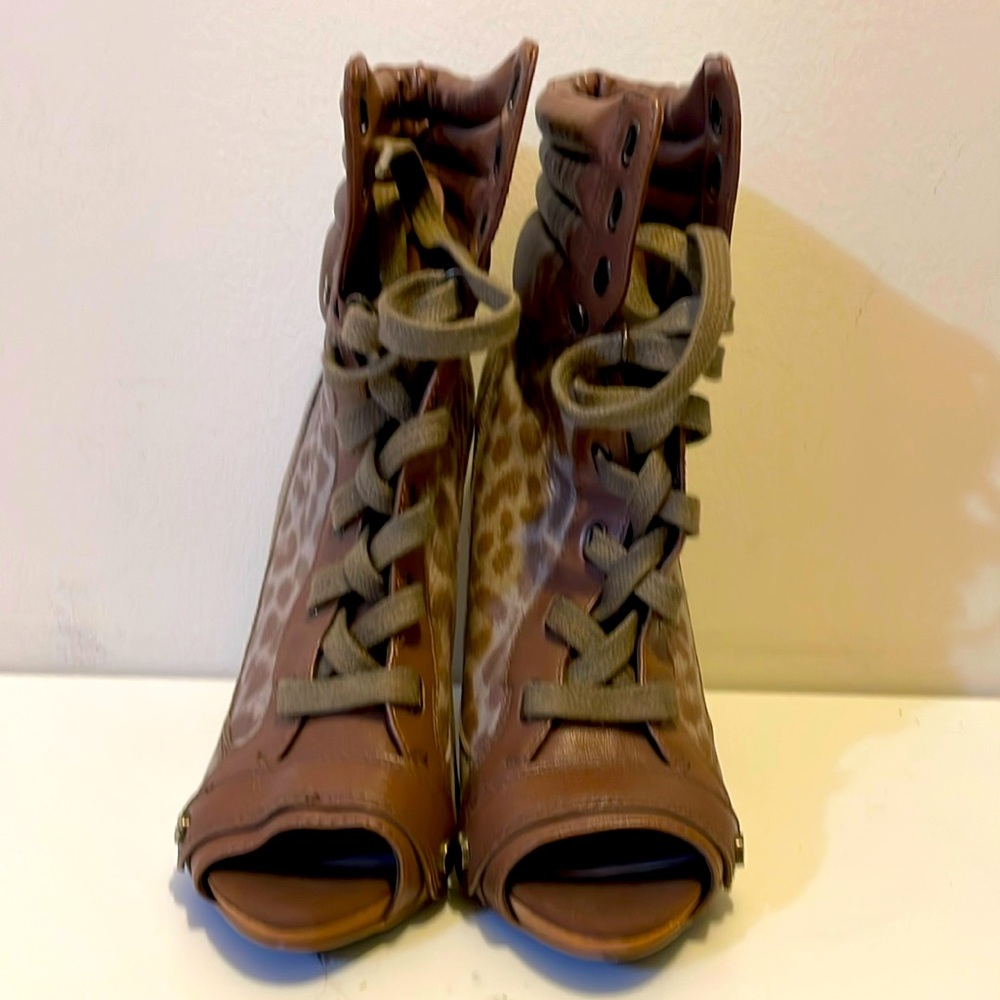 Rachel Roy women’s shoes